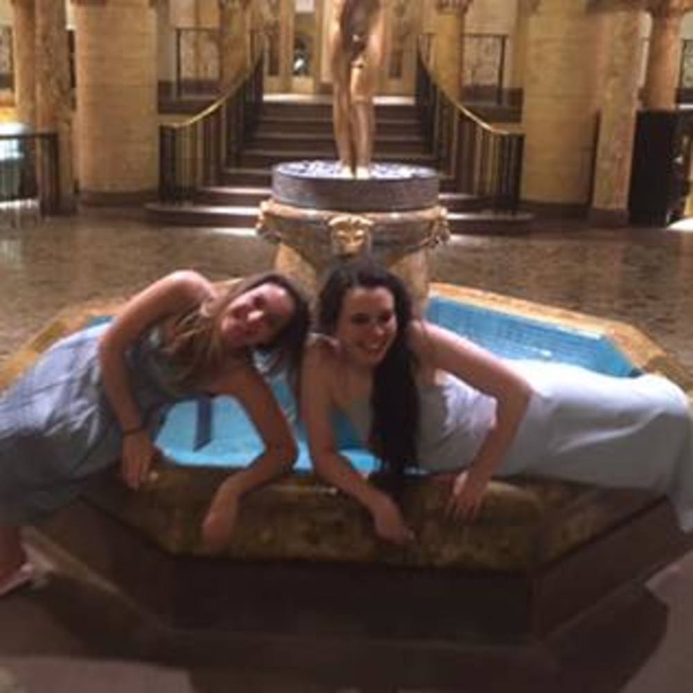 Meet your Posher, Rose